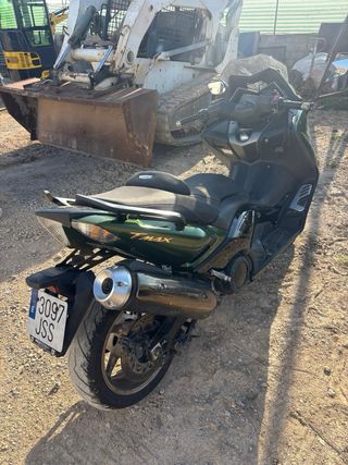 Yamaha TMAX Iron Max Verde/Negro