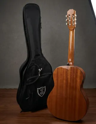 Admira Clásica + Pack de Protección