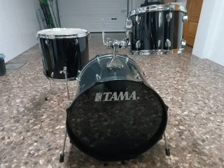 Batería Tama Swingstar 22-12-16 Negra