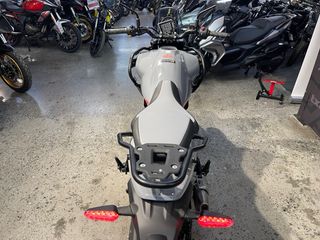 Royal Enfield Himalayan Gris/Naranja