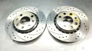 Discos de freno delanteros Opel GSI