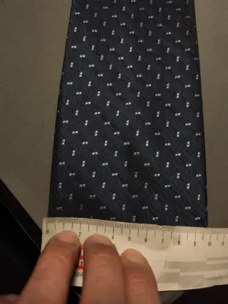 Cravatta Hesar blu con microfantasia argento