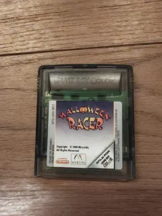 Halloween Racer Game Boy Color