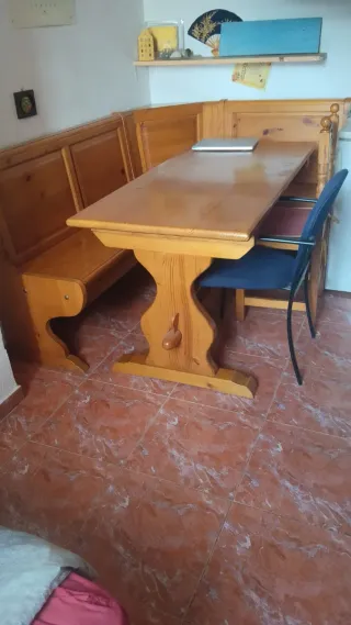 Conjunto mesa y esquinera madera