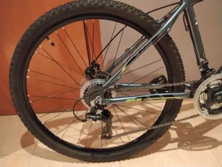 Bicicleta de montaña b-pro m720 de 27'5" poco uso