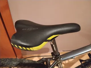 Bicicleta de montaña b-pro m720 de 27'5" poco uso