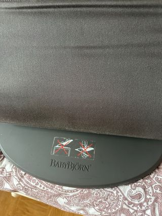 Hamaca bebé BabyBjörn gris