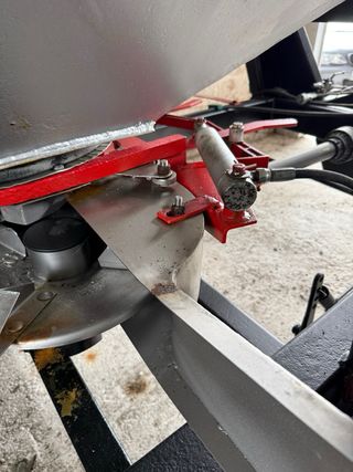 Abonadora Cleris Arrastrada AD-6000