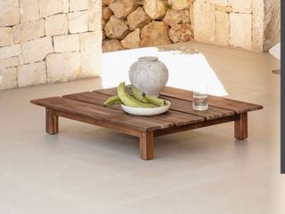 Mesa de centro exterior de madera SKLUM