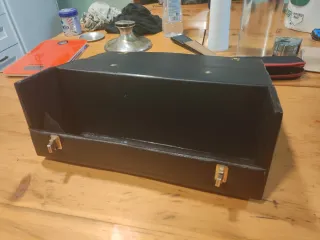 Porta cassettes antiguo