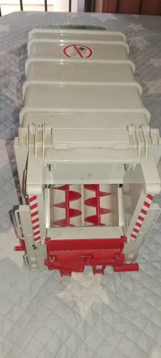 Camión de basura de juguete Bruder