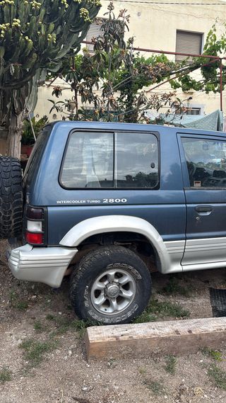 Mitsubishi Montero 1995