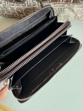 Bolso regalo cartera Guess