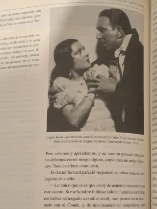 Libro Dracula anotado