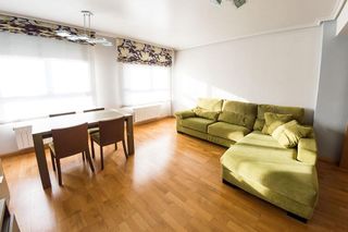 Piso en alquiler en La Jota en Zaragoza