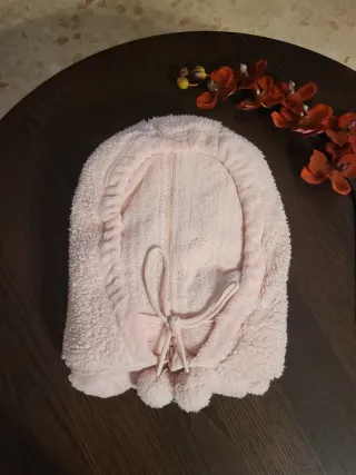 Mono pijama rosa con capucha