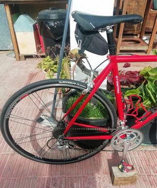 Bicicleta de carretera Pinarello