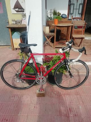 Bicicleta de carretera Pinarello