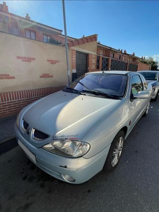 Renault Megane Coupe 1.9 Dci