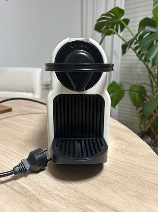 Cafetera Nespresso Krups Blanca