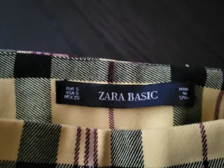 Pantalón pitillo Zara cuadros