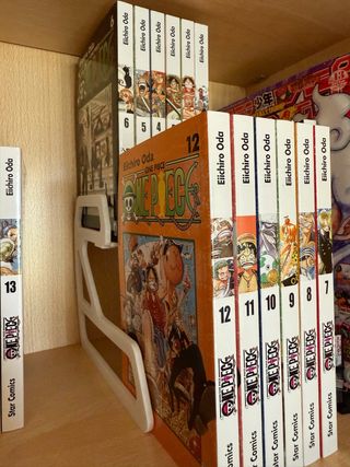Estante Manga y exhibidor de libros