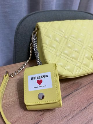 Nuovo borsello Love Moschino