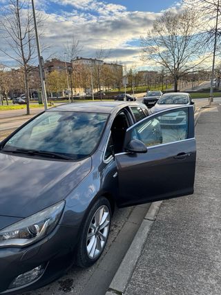 Opel Astra 2010