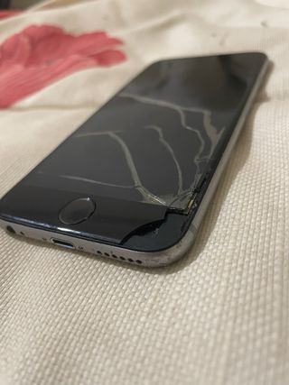 iPhone 6s Negro/Plateado