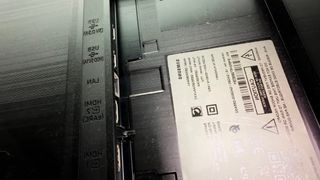 Televisor Samsung QLED de 55 pulgadas. -Pantalla d