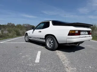 Porsche  924
