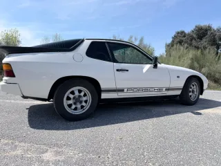 Porsche  924