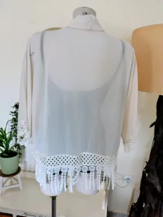 Kimono Boho Ibiza Blanco Encaje Flecos