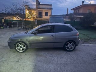 SEAT Ibiza 2004