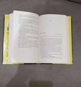 Libro La mujer de arriba de Freida McFadden