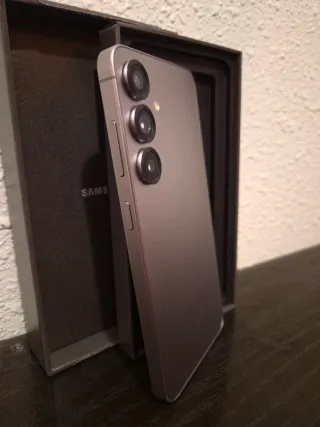 Samsung Galaxy S25 256GB Plateado