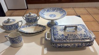 Vajilla Pickman La Cartuja Azul y Blanca