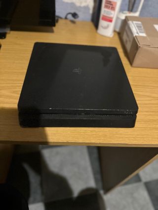 PS4 (PlayStation 4) Negra