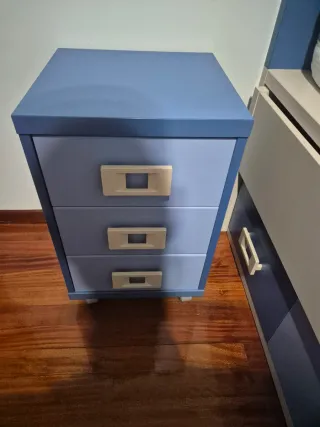 Muebles dormitorio infantil/juvenil azul