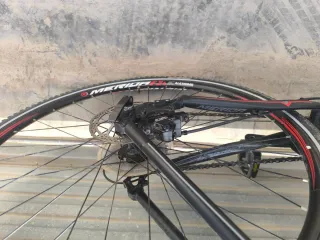 MERIDA CROSSWAY 300 Bicicleta Híbrida