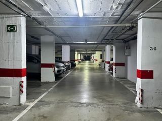 Garaje en alquiler en El Plantinar - Felipe II - Tiro de Línea en Sevilla