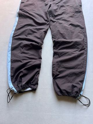 Pantalón Nike Y2K Swoosh Marrón Talla M