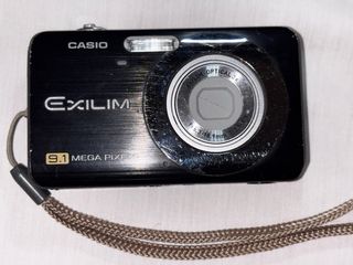 Casio Exilim EX-Z21 9.1 MP Câmara Digital