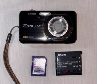 Casio Exilim EX-Z21 9.1 MP Câmara Digital