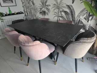 Mesa comedor y 6 sillas terciopelo rosa y gris