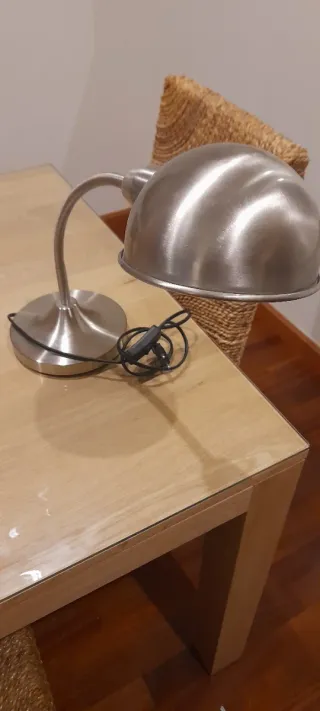 Flexo de escritorio metálico