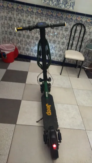 Patinete eléctrico Jeep Ventura