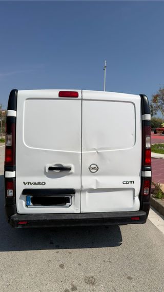 Furgoneta Opel Vivaro 2016 2.0 motor