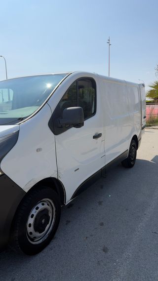 Furgoneta Opel Vivaro 2016 2.0 motor
