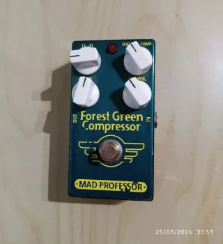 Mad Professor Forest Green Compressor